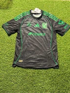 Tigres UANL 25/26 Away 3rd Jersey Mens Size M Player Version NWT